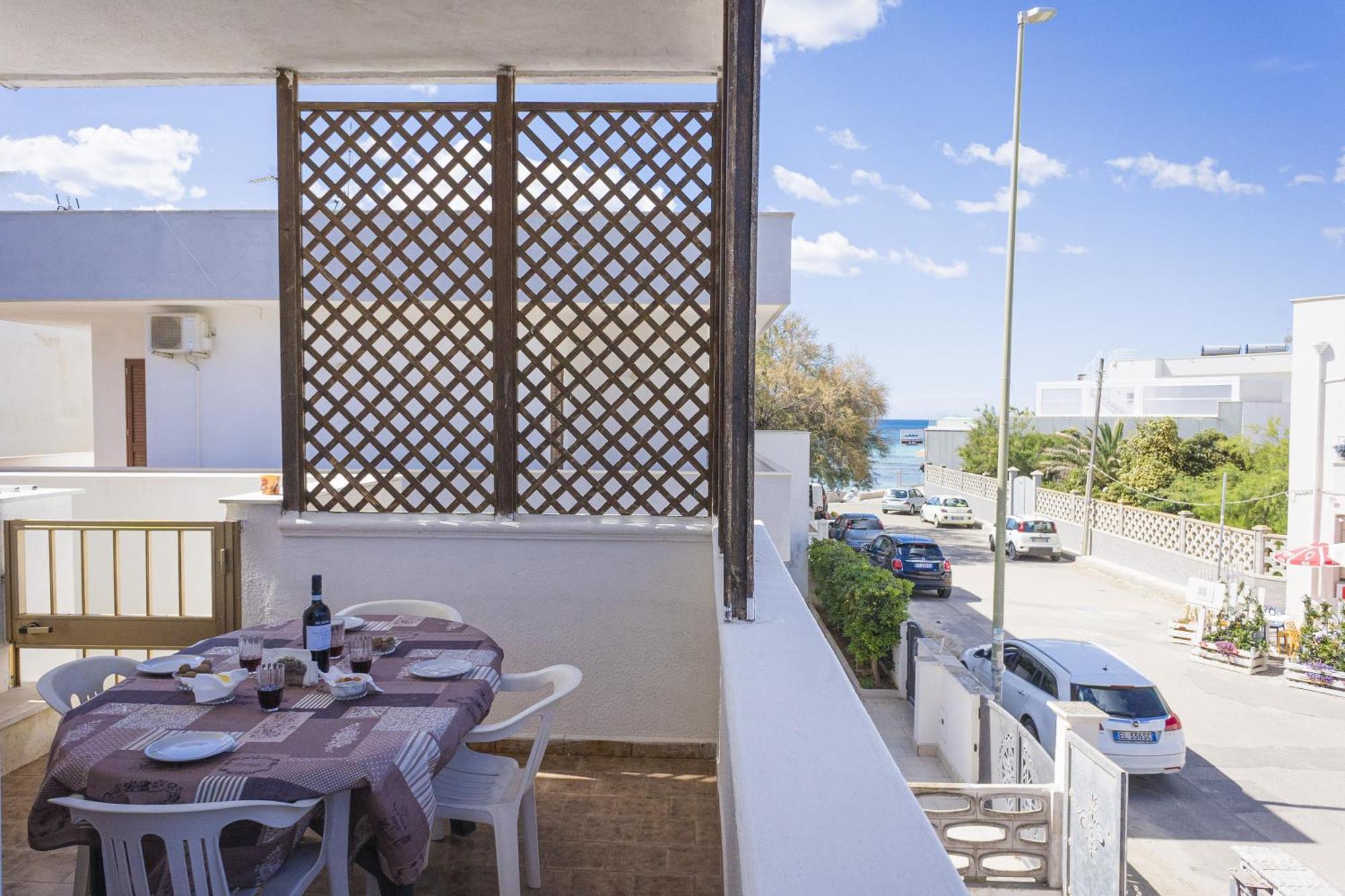 Torre Lapillo Apartment Sea View - Happy Rentals Porto Cesareo Exteriör bild